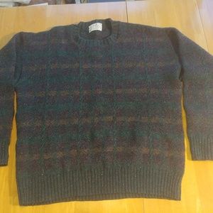 Lord Jeff
100% Shetland wool Made in USA